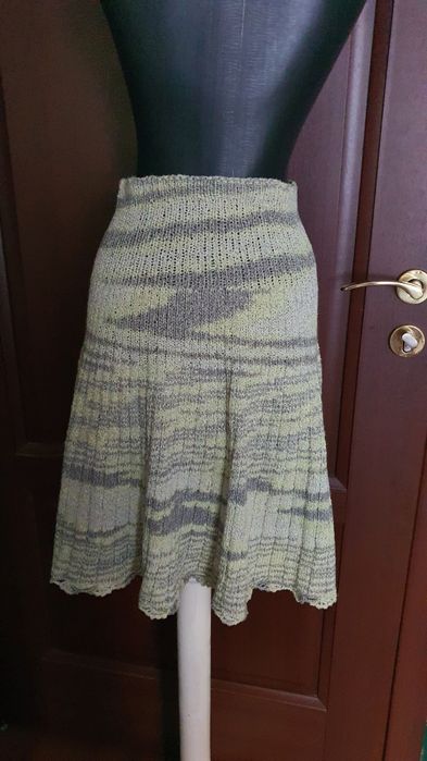 Fusta crosetata handmade