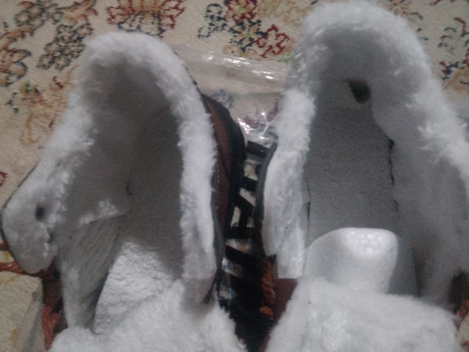 Зимние теплые кожаные ботинки