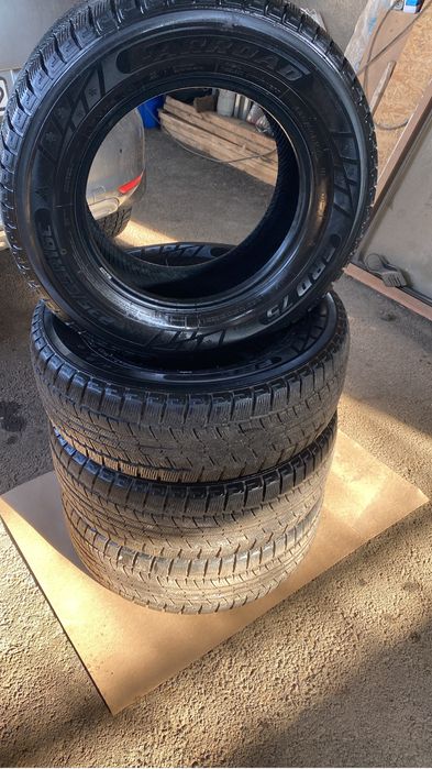 Продам шины 235/65/16 С