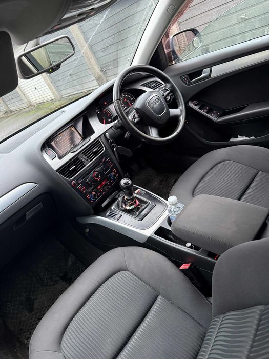 AUDI A4 B8 UK 2.0tdi