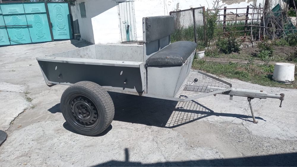 Прицеп для машины