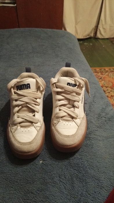Продам оригинальные кроссовки пума