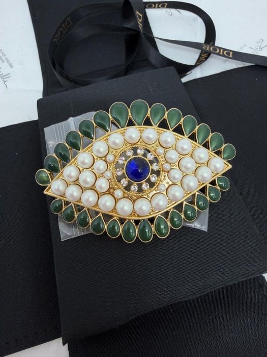 Брошь Chanel оригинал