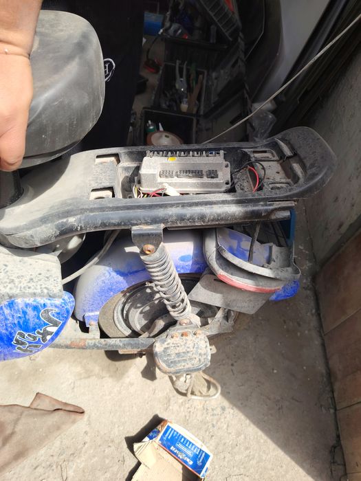 Срочно продам скутер бу