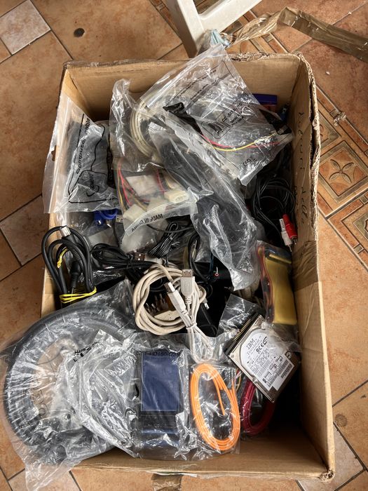 Loturi cabluri usb,rca,hdmi,jack, componente PC, noi si sh