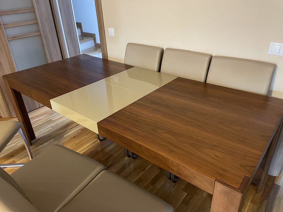 Masa living extensibila +6scaune