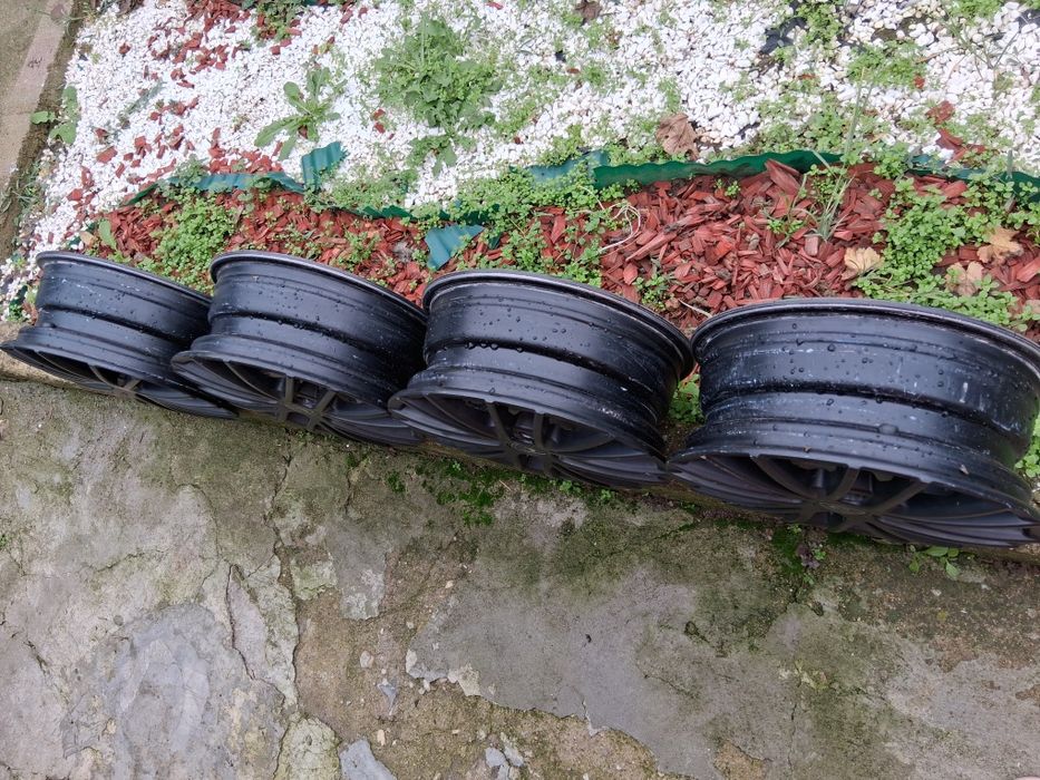 Джанти за лек автомобил