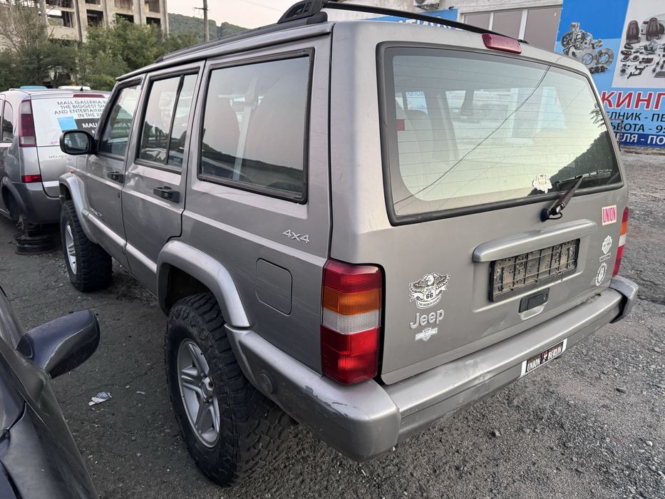 Jeep Cherokee 4.0i AT 1994г На Части