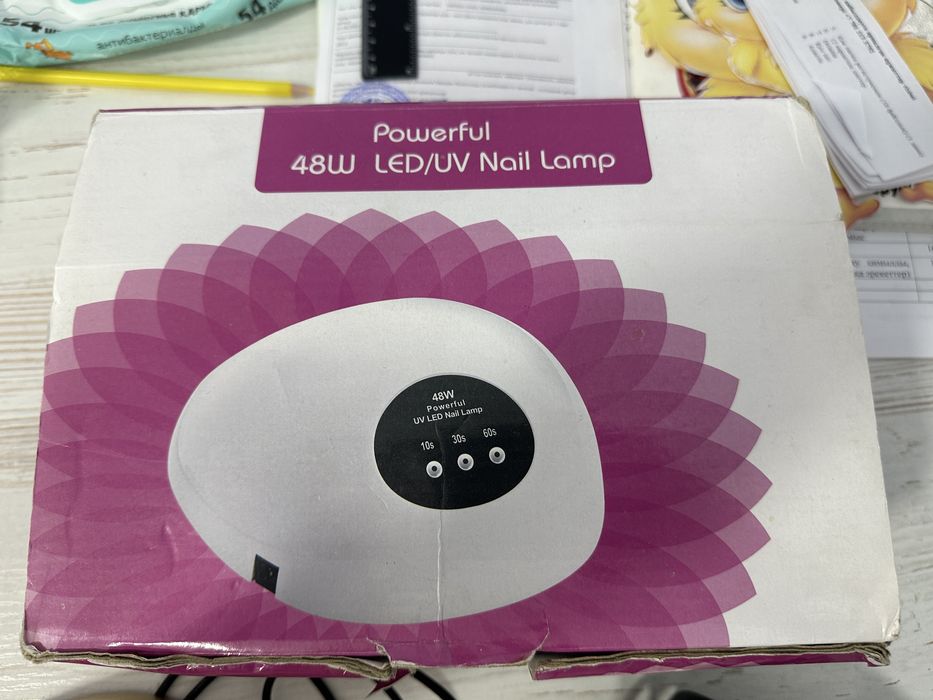 Лампа для маникюра