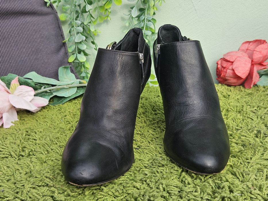 Vince Camuto обувки от кожа N38