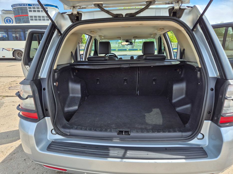 Land Rover Freelander 2