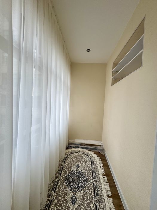 3х комнатная квартира, на 2 этаже. Рудакий