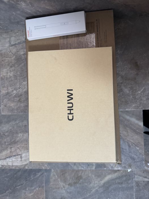 CHUWI UBook X – Tabletă 2 în 1 cu tastatură și stylus