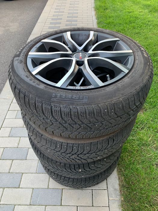 Roți Aliaj cu cauciuc Pirelli Run flat 195 55 16