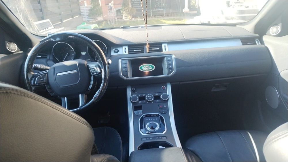 Vând Range Rover Evoque
