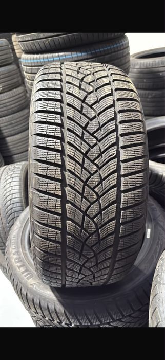 Anvelope de iarna 255/45 R19