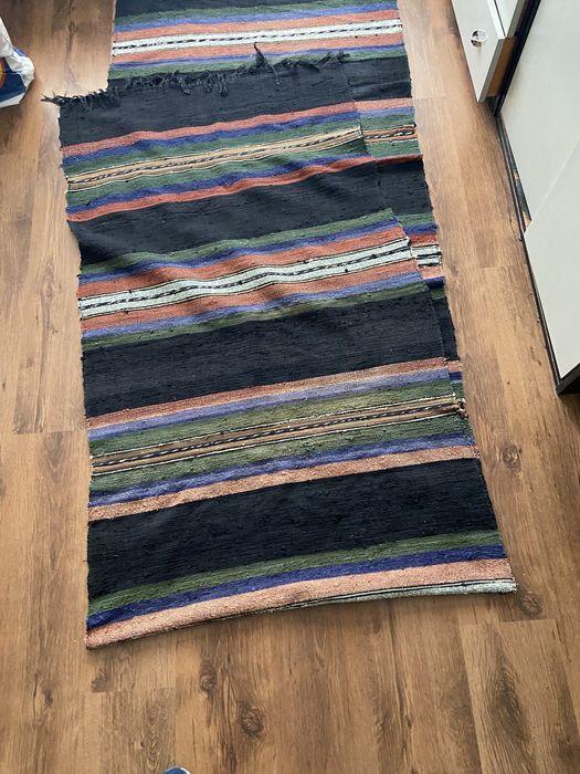 Колекция ,,Етно уют”- автентични вълнени изделия и ръчно тъкани шедьов