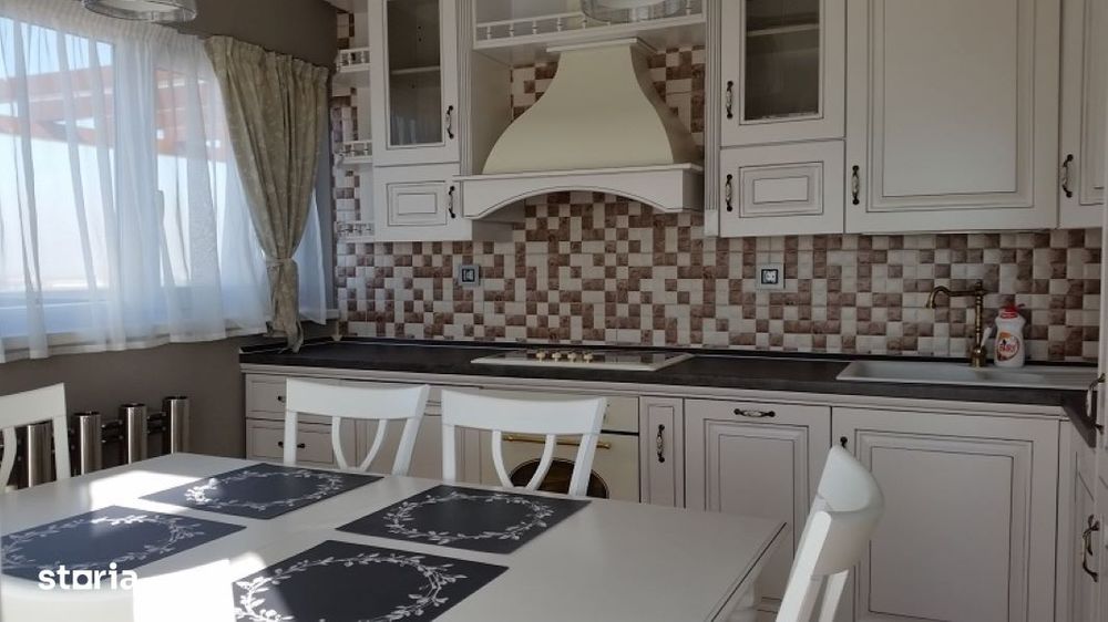 Apartament 4 camere LUX, bloc nou, Bulevard Mihai Viteazu