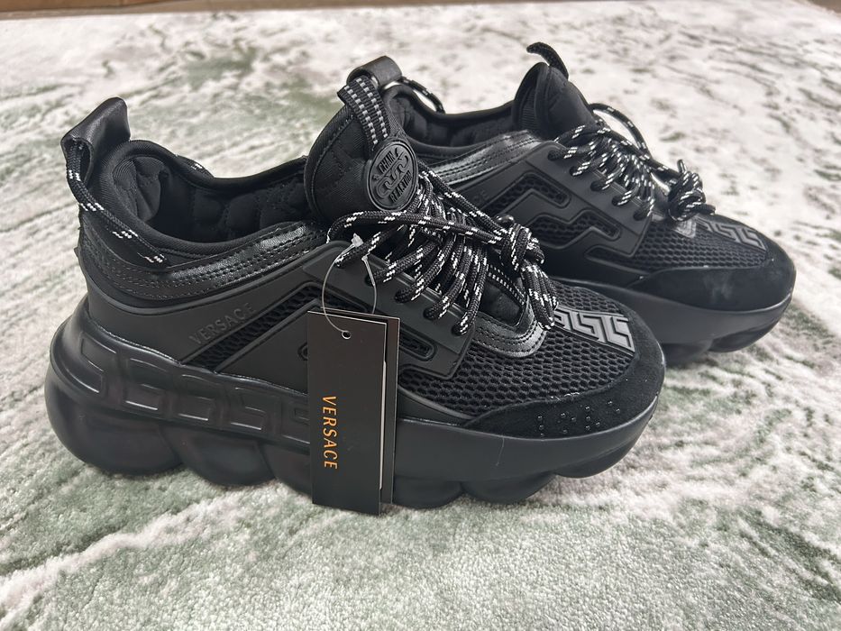 Vand versace chain reaction