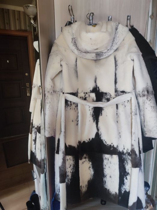 Шуба стриженый бобр.