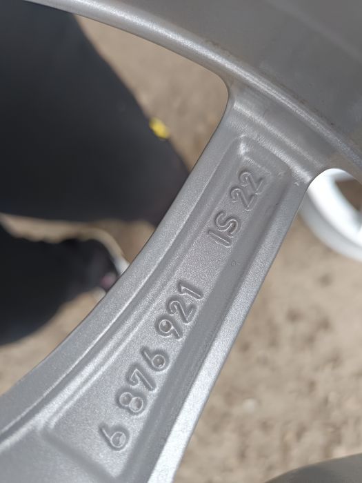 16ц.оригинални джанти за BMW 3-series(2019-2026)