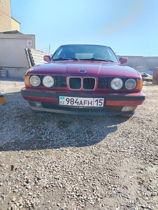 Продам БМВ Е34 525