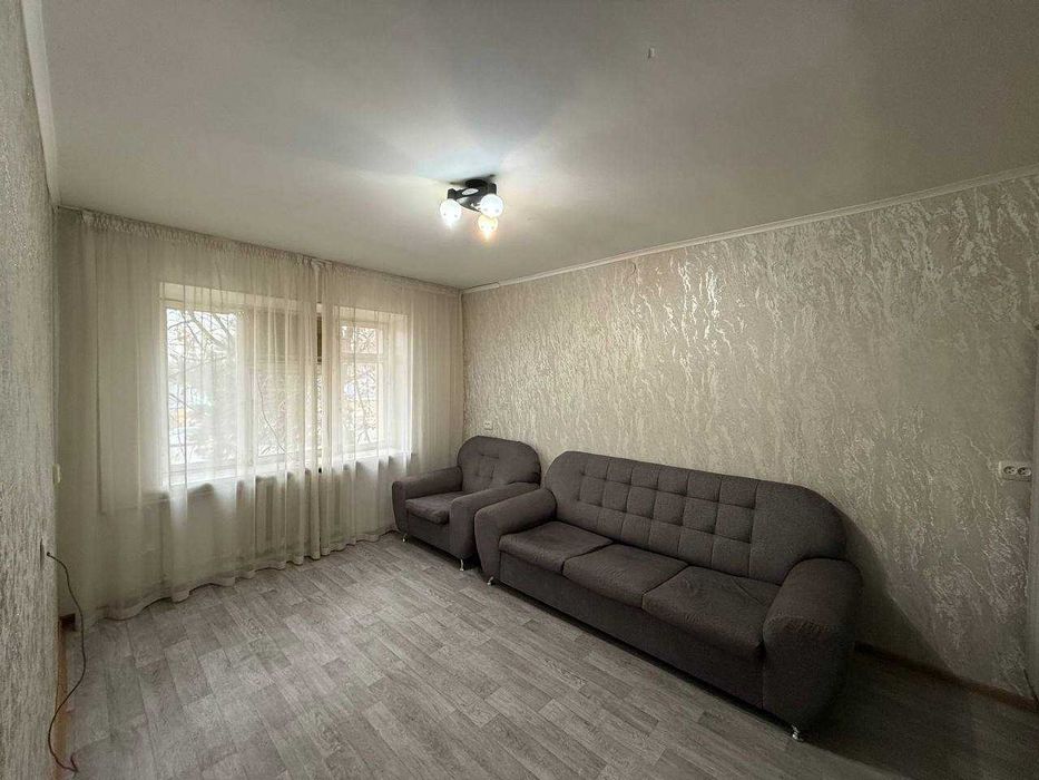 СРОЧНО !! Продаётся квартира в Яшнабаде 1/2/5 ( 30 кв/м ) Авиасозлар 3