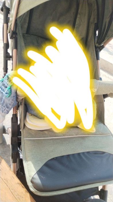 Bolalar uchun yigiladigan kolyaska