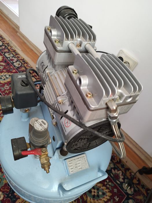 Compresor dentar profesional silent DA7001 – fără ulei, 30L, (video)