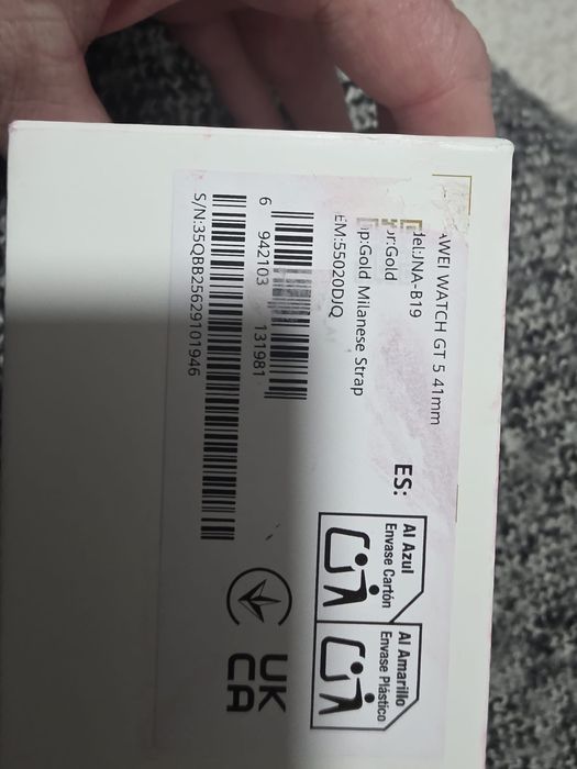 Laptop folosit doar 2luni,cu garanție 3ani