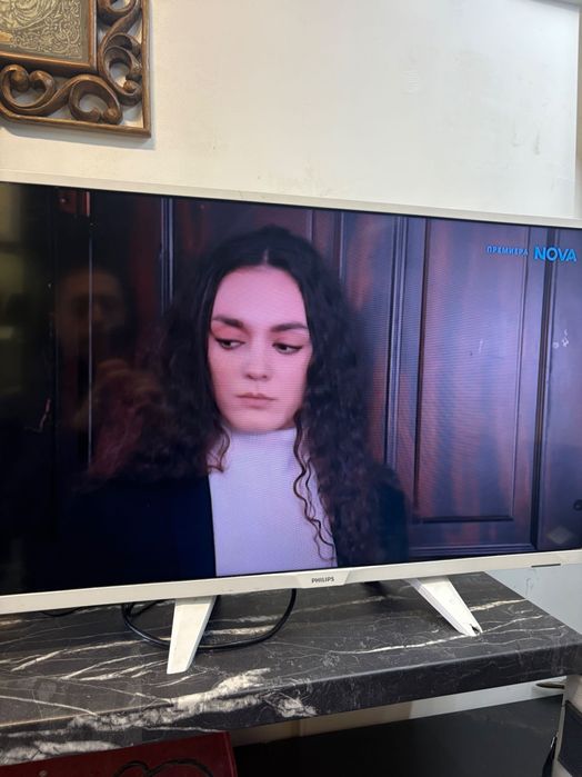 32” LED TV Philips