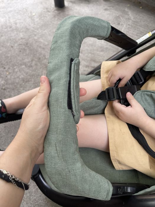 Продам Коляску “JOIE” детскую