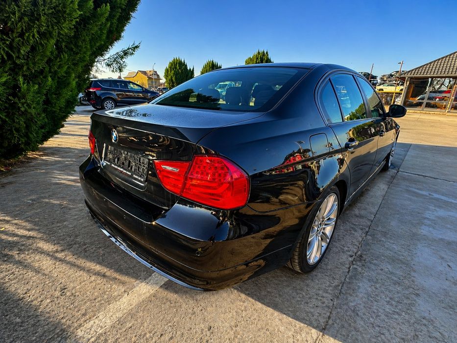 BMW 3 Series 2011 — imagine 5