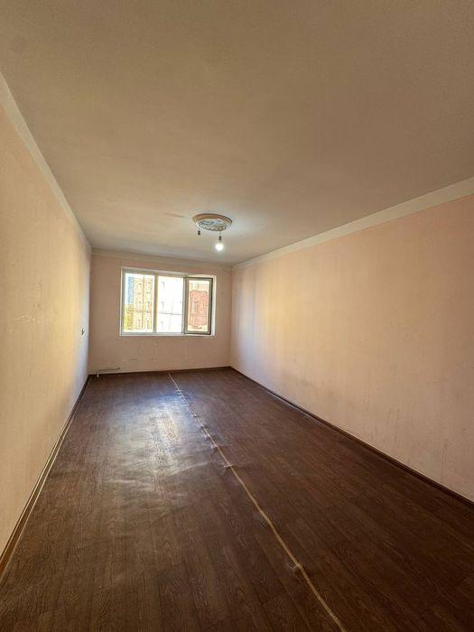 Срочно продаётся 3х -комнатная квартира