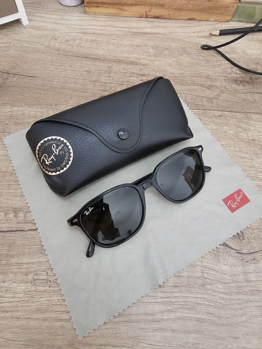 Ochelari de soare unisex Ray-Ban RB2193 901/31 53 LEONARD