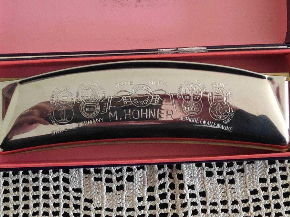 Стара устна хармоника. Lieblinge m hohner harmonica. Цена - 35 евро.