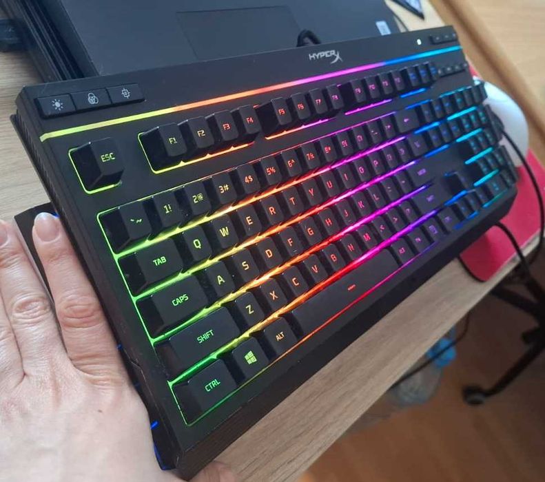 Tastatura gaming HyperX Alloy Core