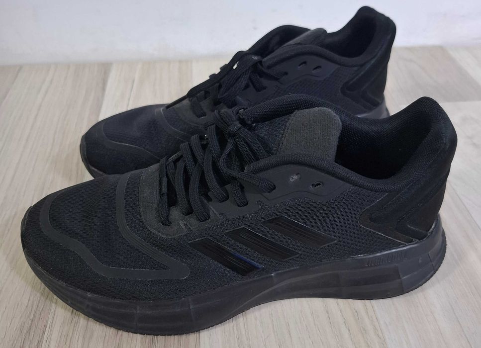 Маратонки Adidas 38 номер