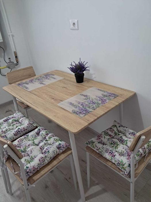Ofer spre inchiriere APARTAMENT 3 CAMERE