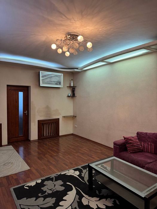 Метро Новза Сдам2 в 3 х на Чиланзаре ул Мукими Срочно!