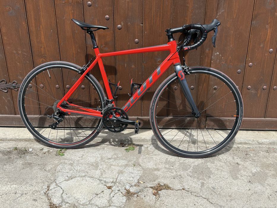 Продавам шосеен велосипед Scott Speedster 30 (Размер M)