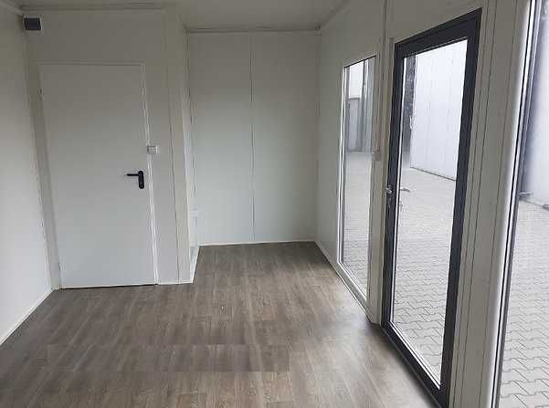 Container Birou Comercial 18 m² cu Toaletă