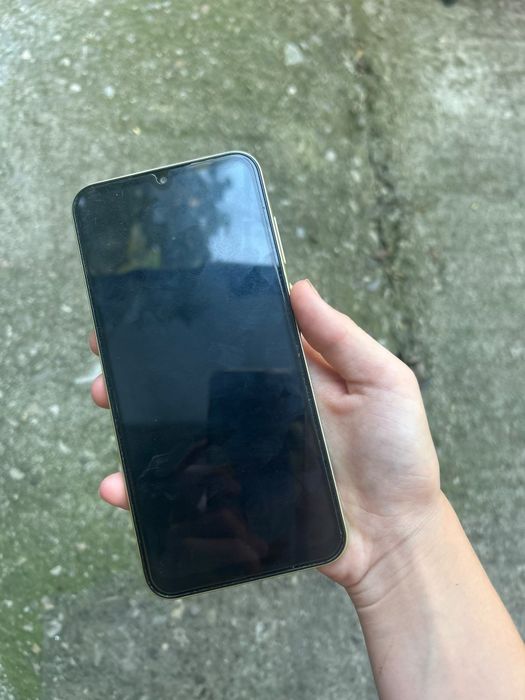 Samsung A25 bine intretinut