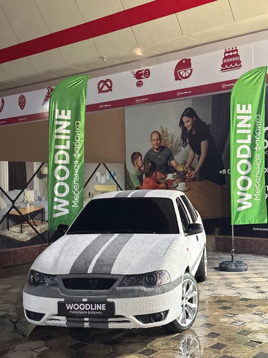 Bayroq Parus, Flagshtoklar