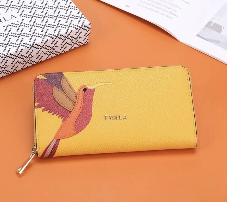 Дамски портфейл Furla