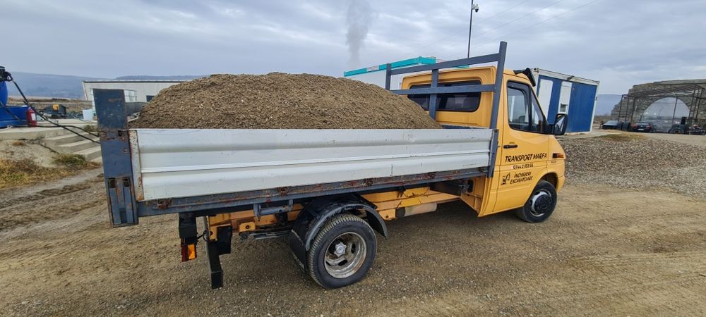 Inchiriez miniexcavator/ Vand balastru nisip pamant