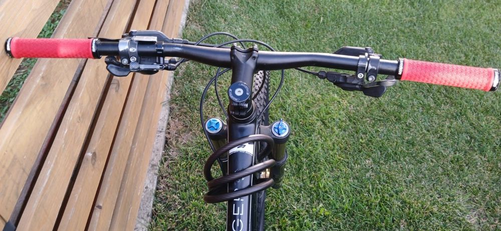 Bicicleta Full Suspention de trail Nakita Stinger C Race Big