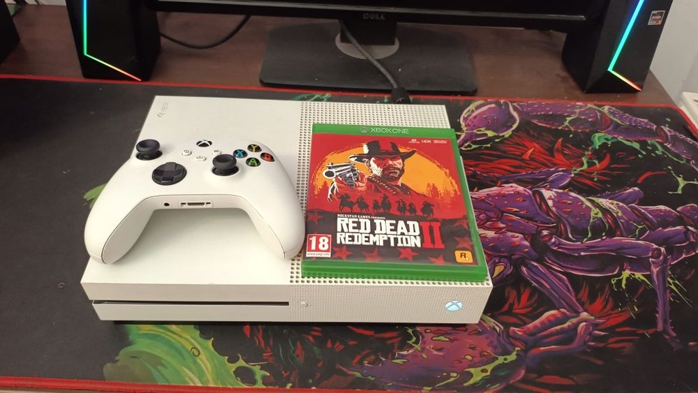 Xbox one s 1 tb stare foarte buna