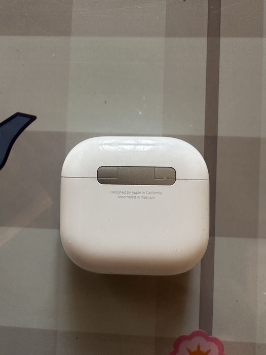 Наушник airpods 4 оригинал