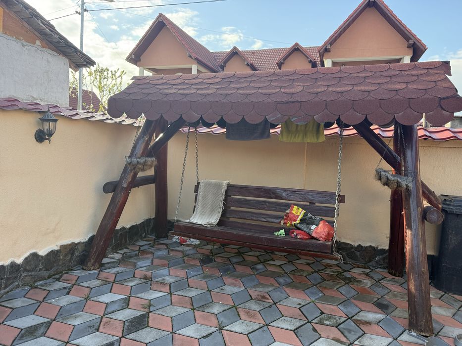 Vand leagan de gradina